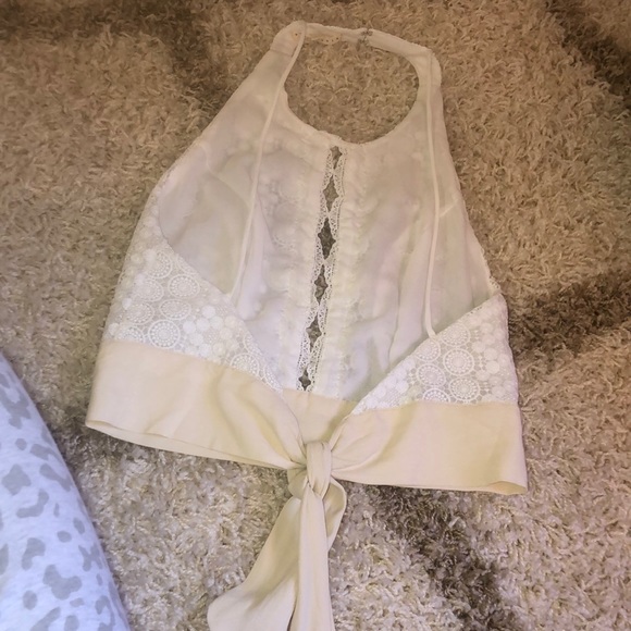 Halter top - Picture 3 of 3